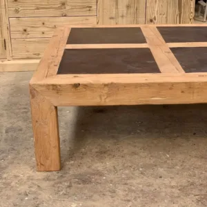 PINE COFFEE TABLE WITH TOAST COLOR FORMWORK SHEET