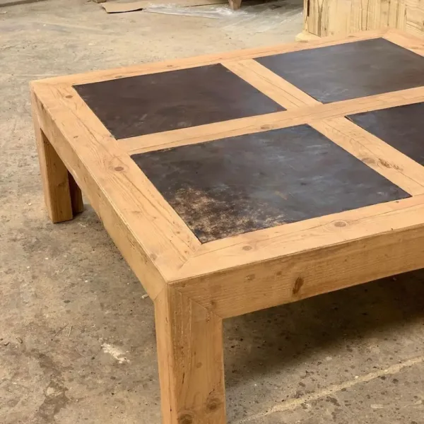 PINE COFFEE TABLE WITH TOAST COLOR FORMWORK SHEET