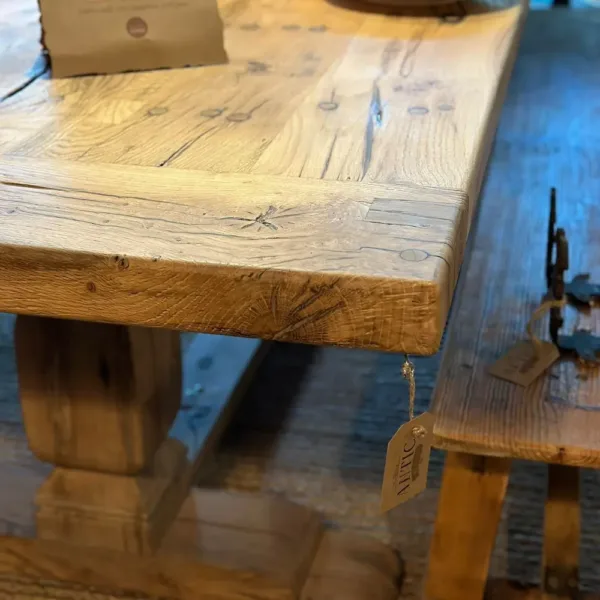 VULPELLAC OAK TABLE