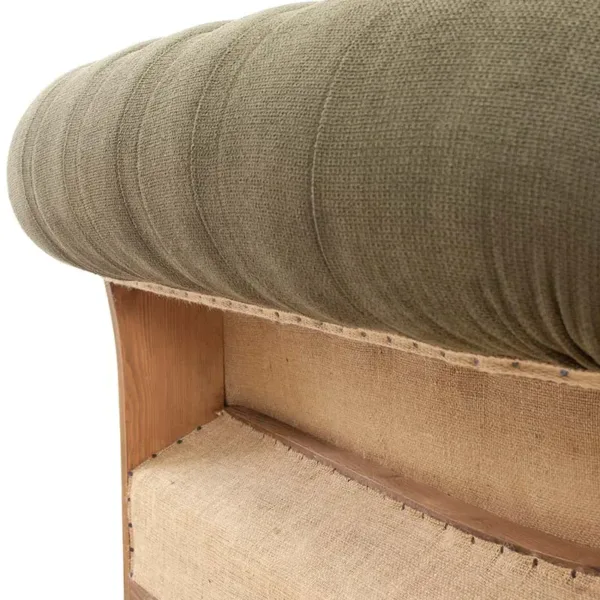 CHESTERFIELD ESSENCE ARMCHAIR